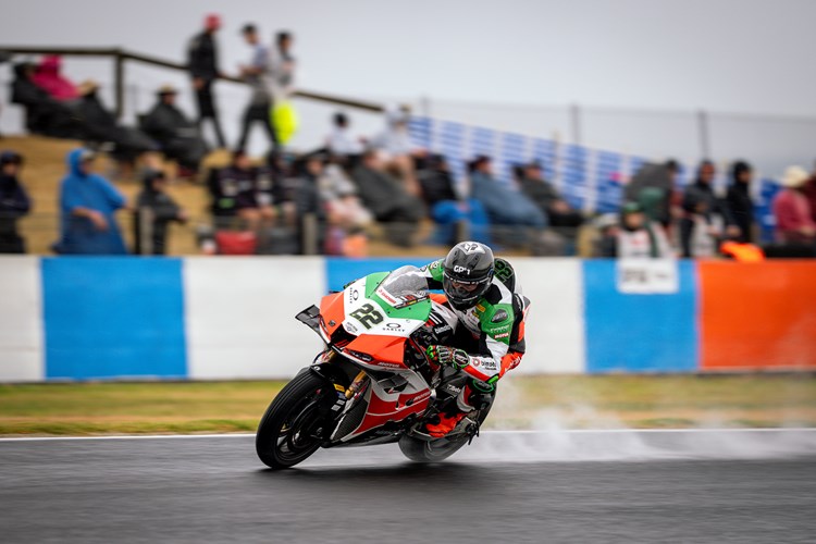 Lowes at Phillip Island